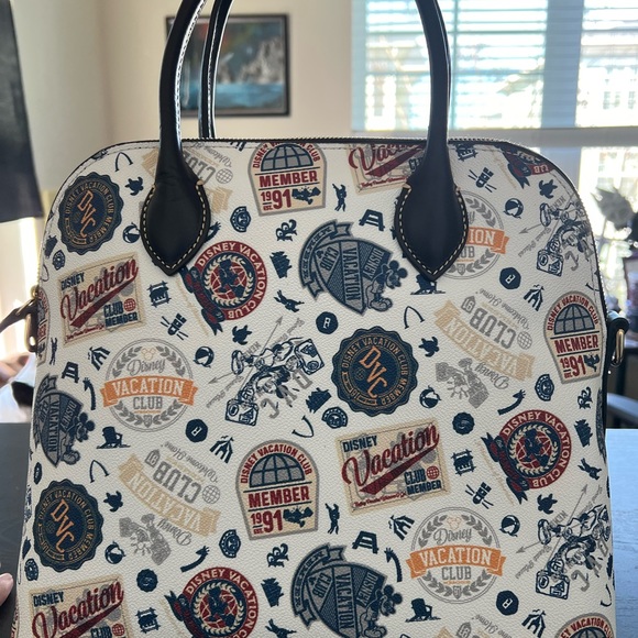 Disney Vacation Club Dooney & Bourke Purse - Picture 6 of 7